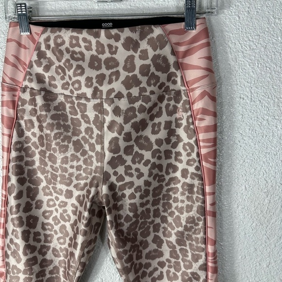 Good American Pink Electric Feel Legging & Bra 2 pc Set Leopard Print SZ 3 L - Picture 2 of 8